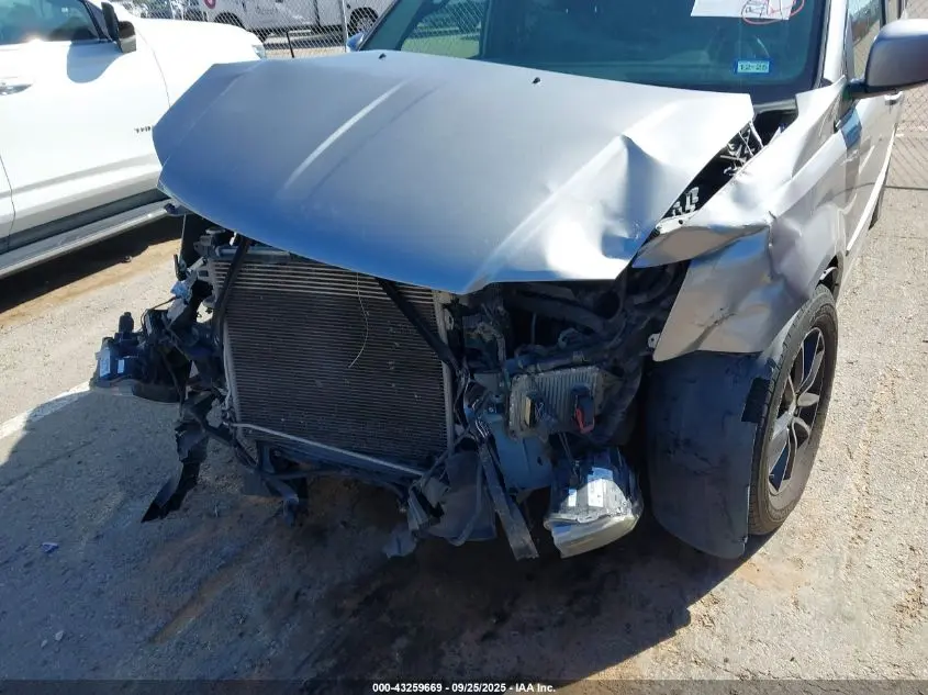 2017 DODGE GRAND CARAVAN GT