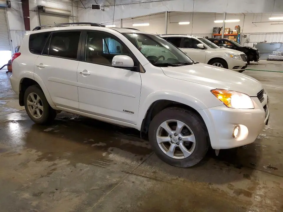 2012 TOYOTA RAV4 LIMITED  