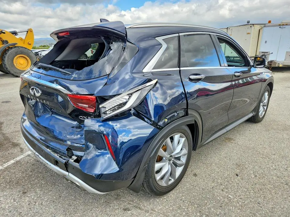 2020 INFINITI QX50 LUXE  