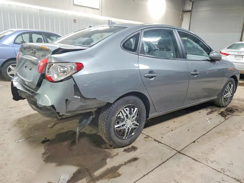 2010 HYUNDAI ELANTRA GLS  