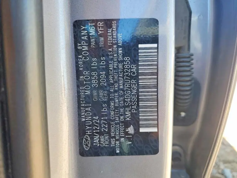 2024 HYUNDAI ELANTRA SEL  