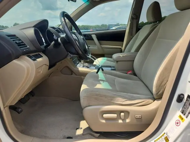 2010 TOYOTA HIGHLANDER   