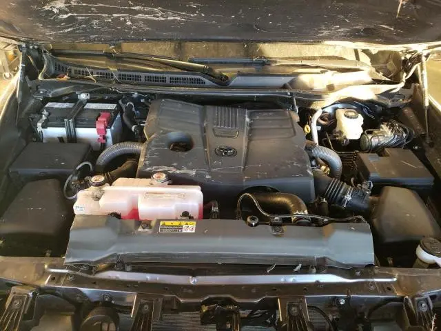 2023 TOYOTA TUNDRA CREWMAX PLATINUM  