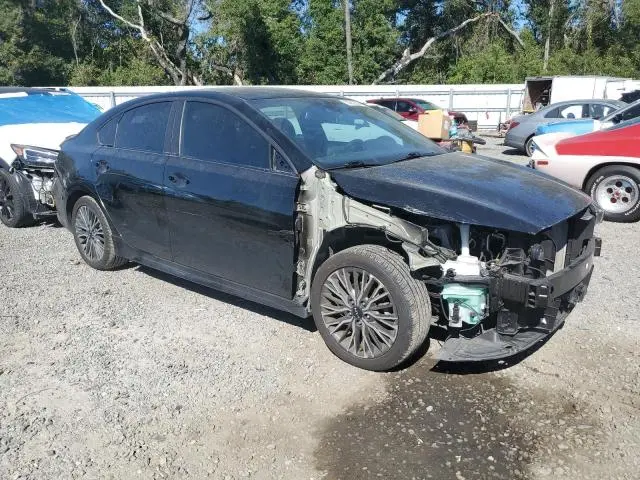 2024 KIA FORTE GT LINE  