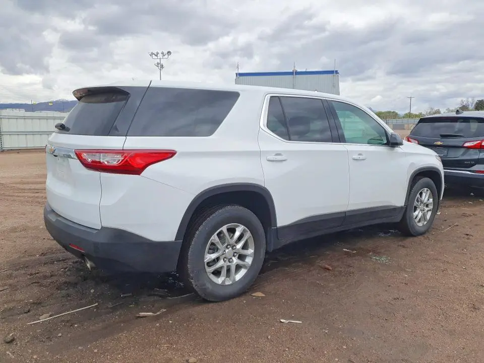 2021 CHEVROLET TRAVERSE LS  