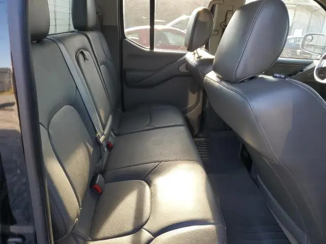 2012 NISSAN FRONTIER S  