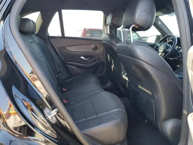 2017 MERCEDES-BENZ GLC 300  