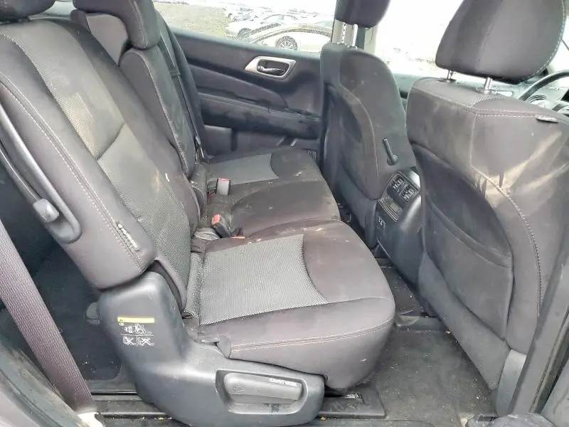 2020 NISSAN PATHFINDER S  