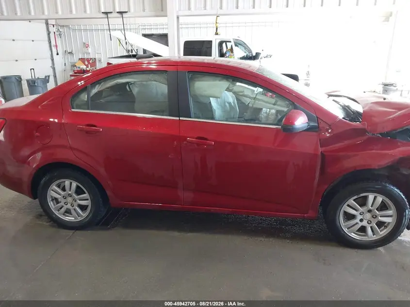 2016 CHEVROLET SONIC LT AUTO