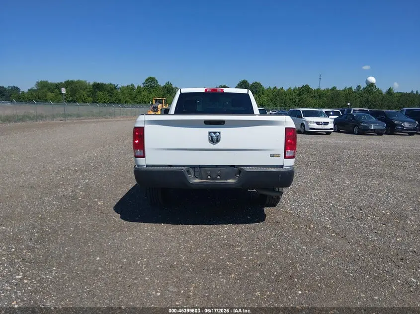 2018 RAM 1500 TRADESMAN  4X2 8' BOX
