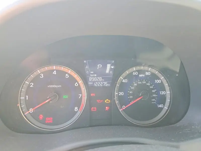 2013 HYUNDAI ACCENT GS  