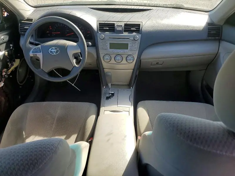 2010 TOYOTA CAMRY BASE  