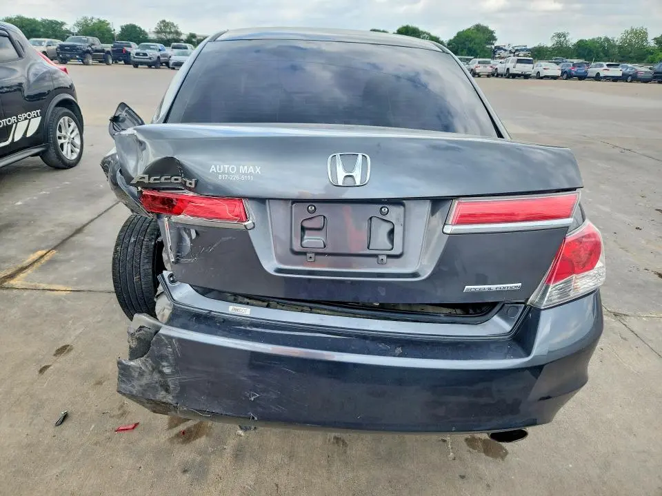 2012 HONDA ACCORD SE  