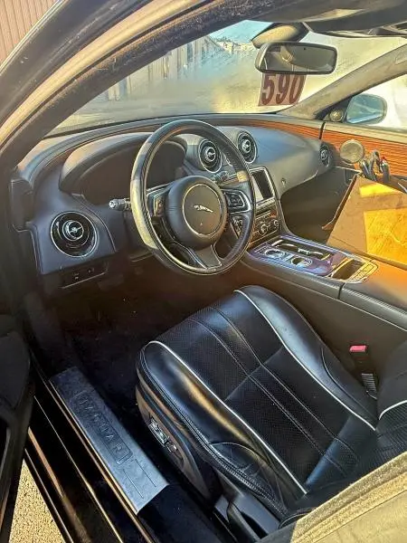 2013 JAGUAR XJL PORTFOLIO  