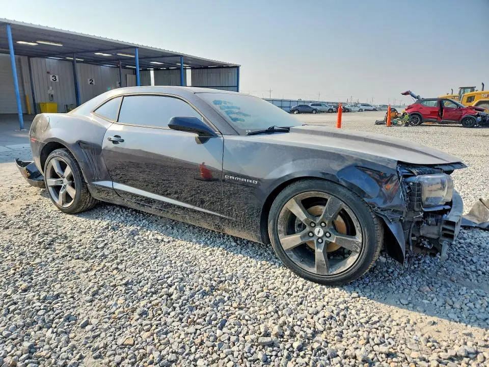 2011 CHEVROLET CAMARO LT  