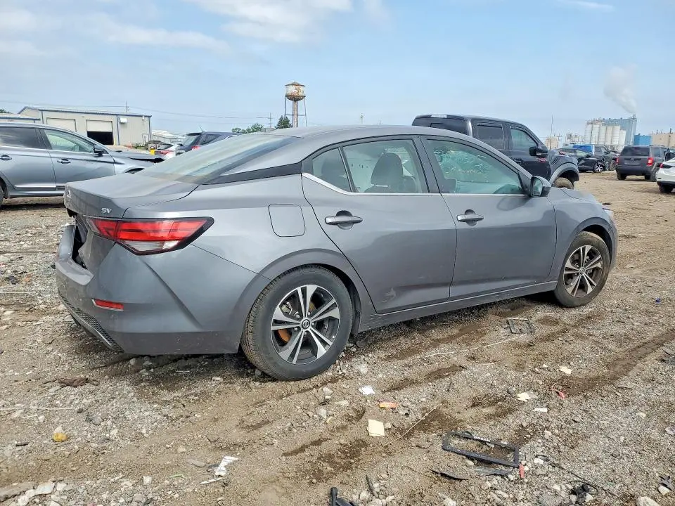 2022 NISSAN SENTRA SV  