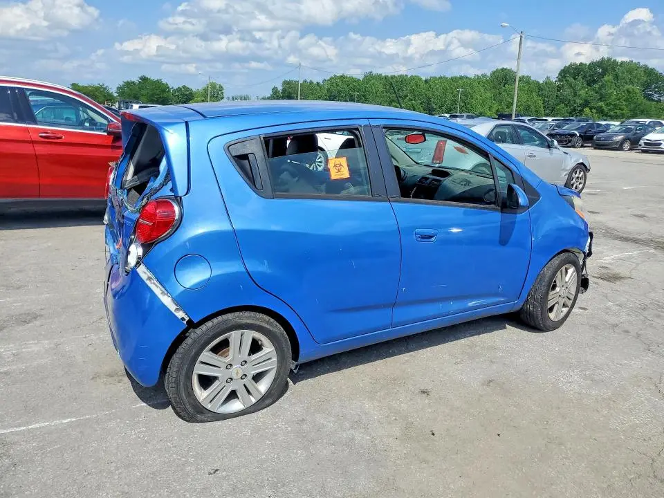 2014 CHEVROLET SPARK 1LT  