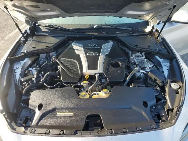 2018 INFINITI Q50 LUXE  