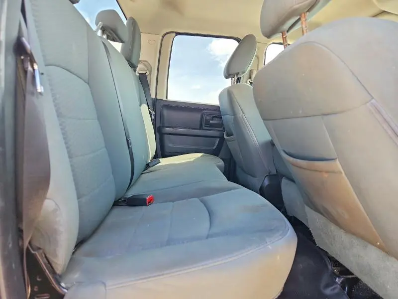 2013 RAM 1500 ST  
