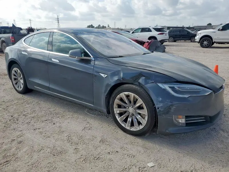 2016 TESLA MODEL S   