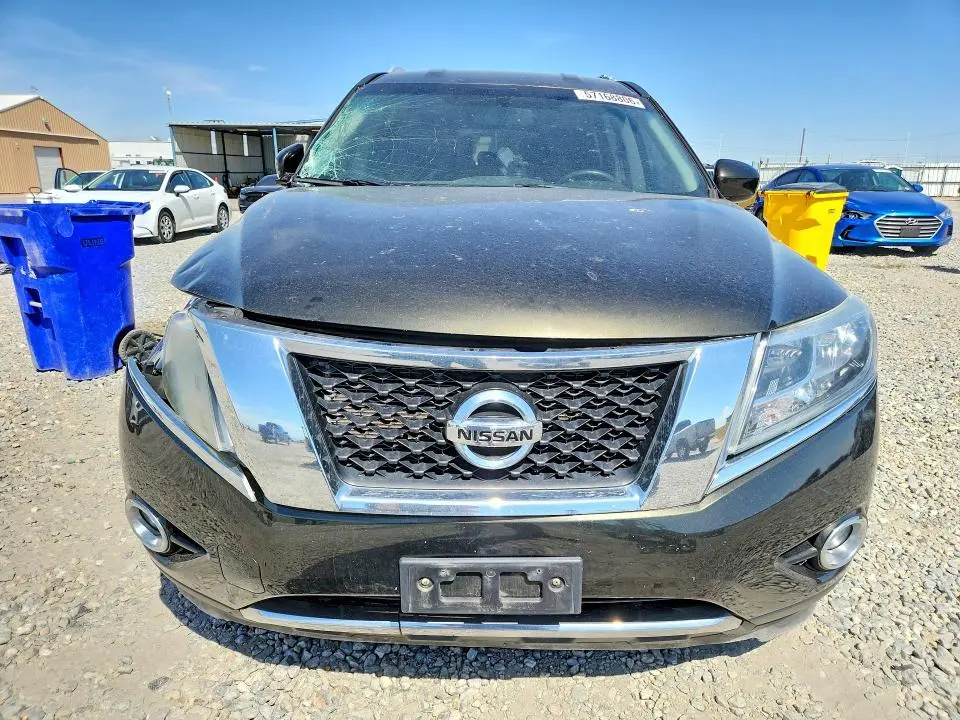 2015 NISSAN PATHFINDER SV  