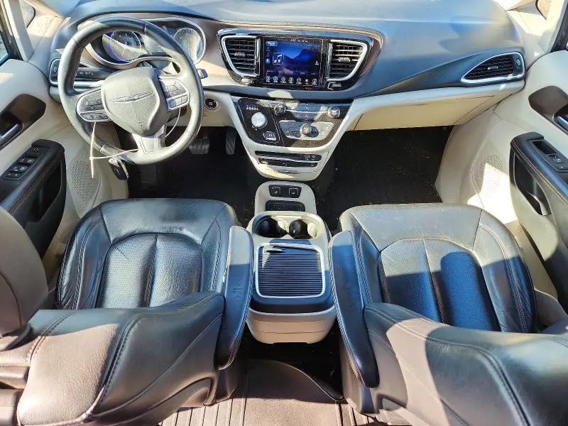2017 CHRYSLER PACIFICA TOURING L PLUS  