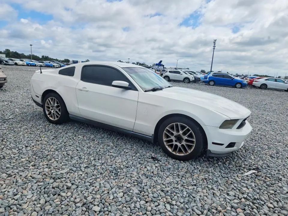 2012 FORD MUSTANG   