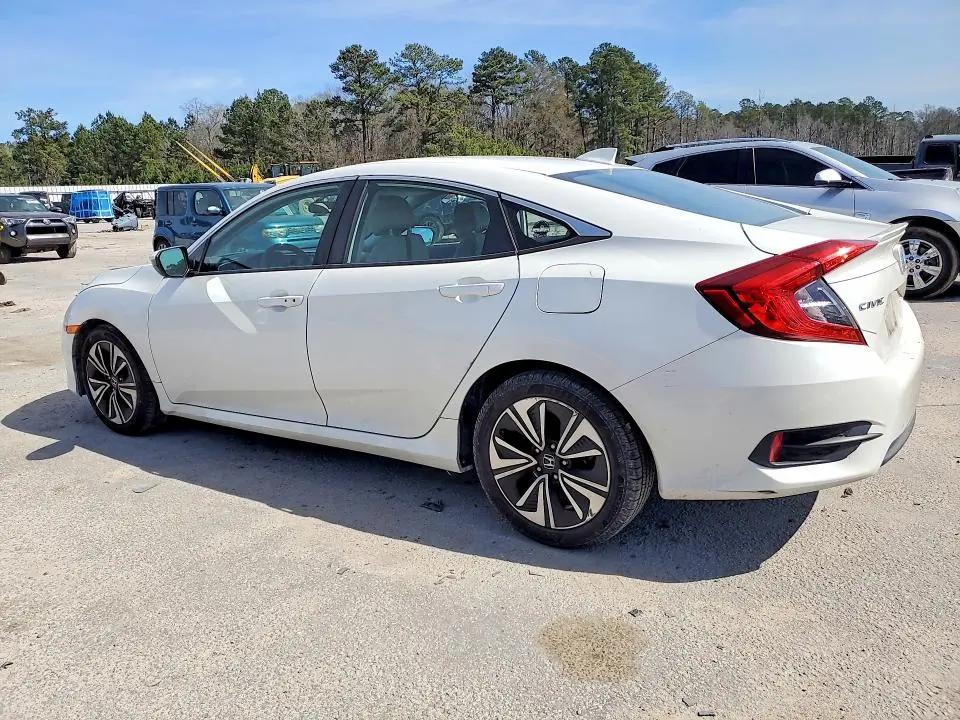 2017 HONDA CIVIC EX  