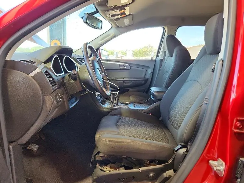 2012 CHEVROLET TRAVERSE LT  