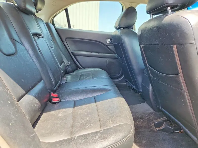 2011 FORD FUSION SE  