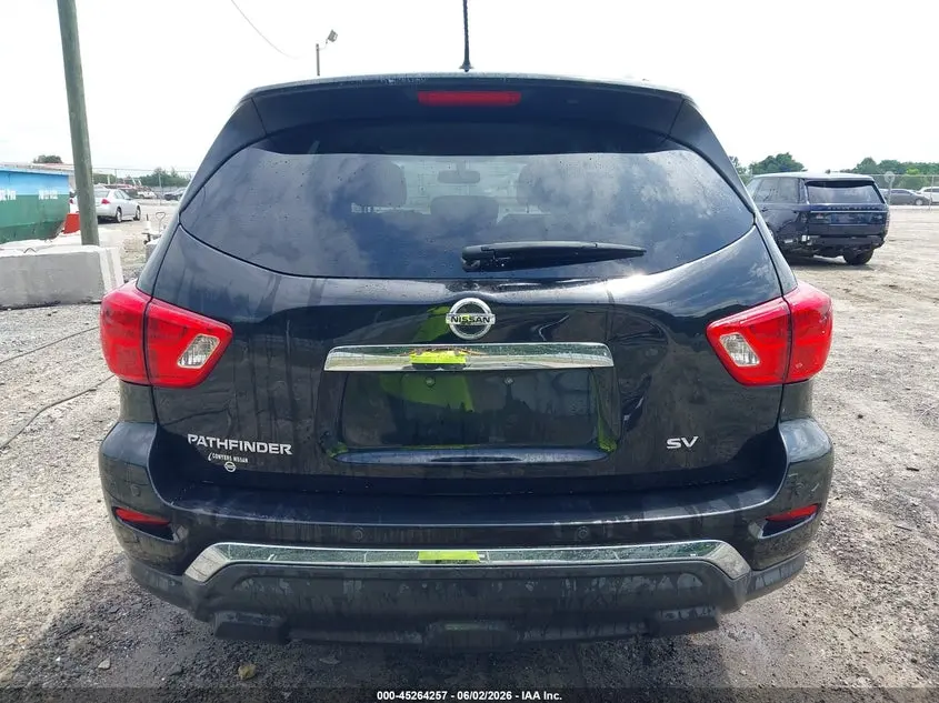 2018 NISSAN PATHFINDER SV