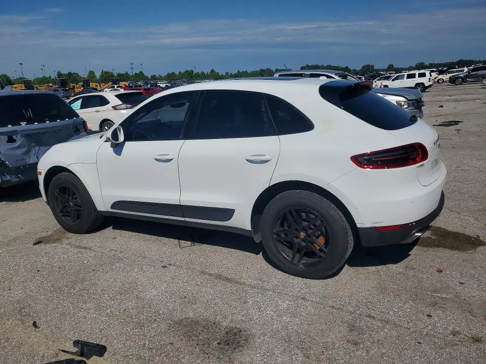 2018 PORSCHE MACAN   