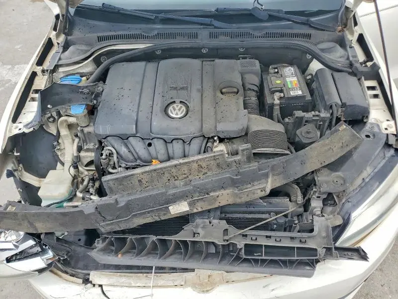 2012 VOLKSWAGEN JETTA SEL  