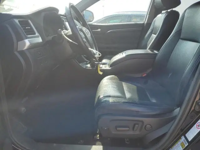 2015 TOYOTA HIGHLANDER LIMITED  