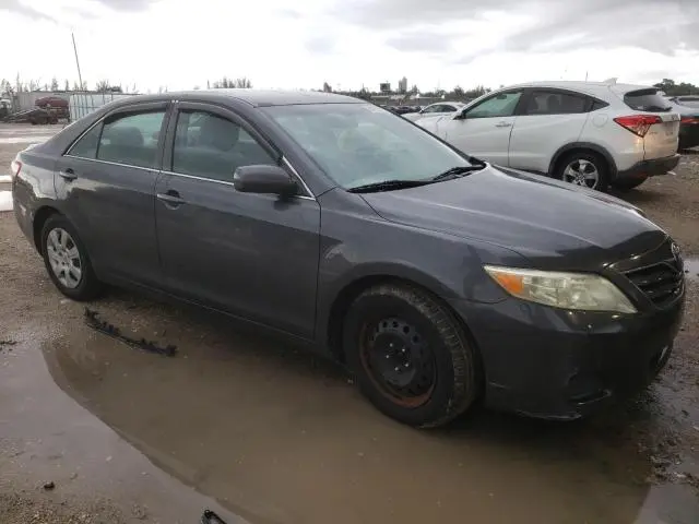 2011 TOYOTA CAMRY BASE  