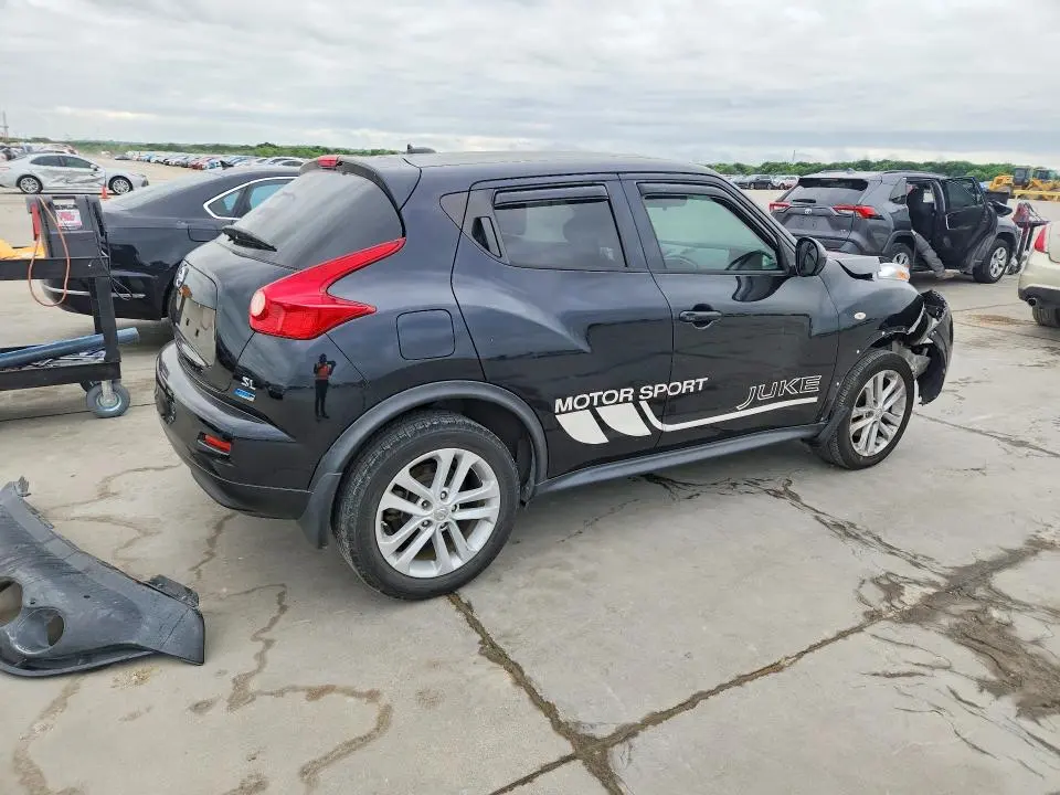 2014 NISSAN JUKE SL  