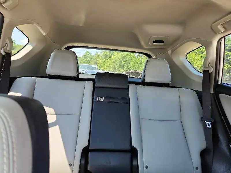 2017 TOYOTA RAV4 HV LIMITED  