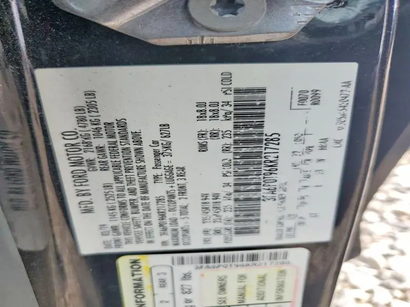 2019 FORD FUSION SE  