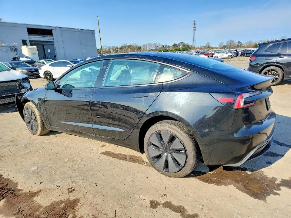 2025 TESLA MODEL 3   
