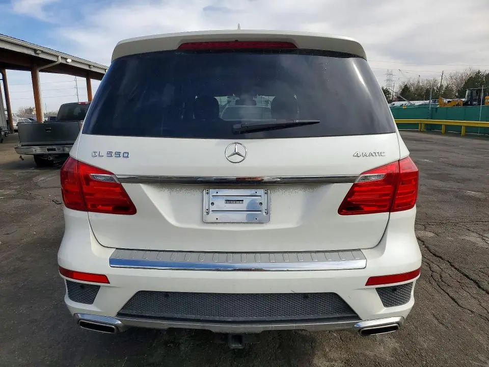 2015 MERCEDES-BENZ GL 550 4MATIC  