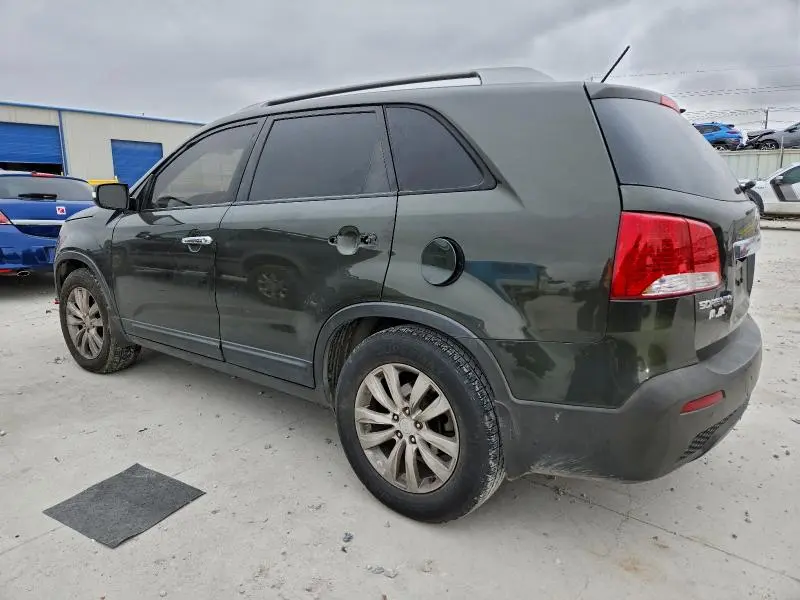 2013 KIA SORENTO LX  