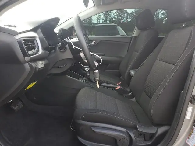 2021 KIA RIO LX  