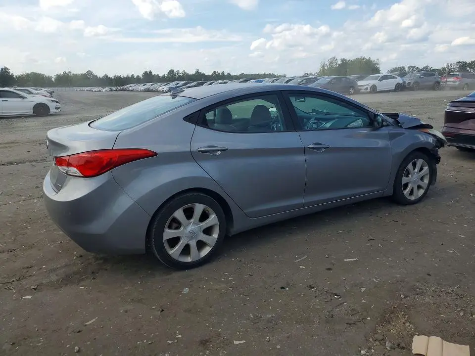 2011 HYUNDAI ELANTRA LIMITED  