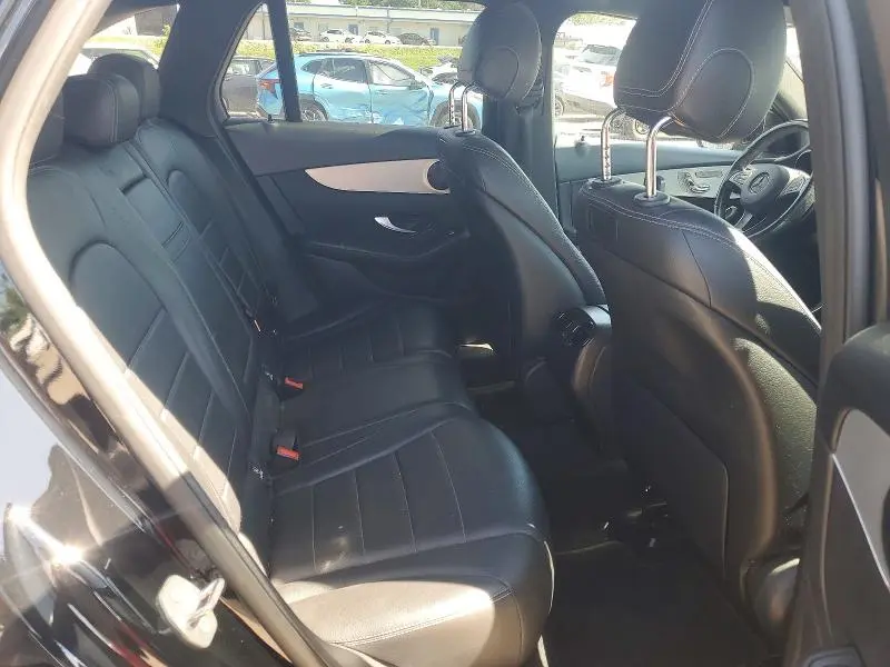 2019 MERCEDES-BENZ GLC 300 4MATIC  