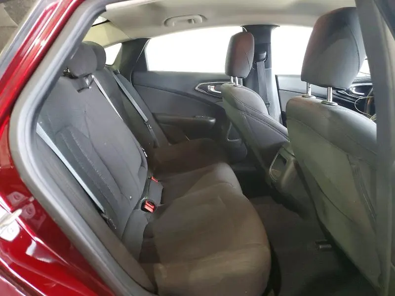 2016 CHRYSLER 200 LX  