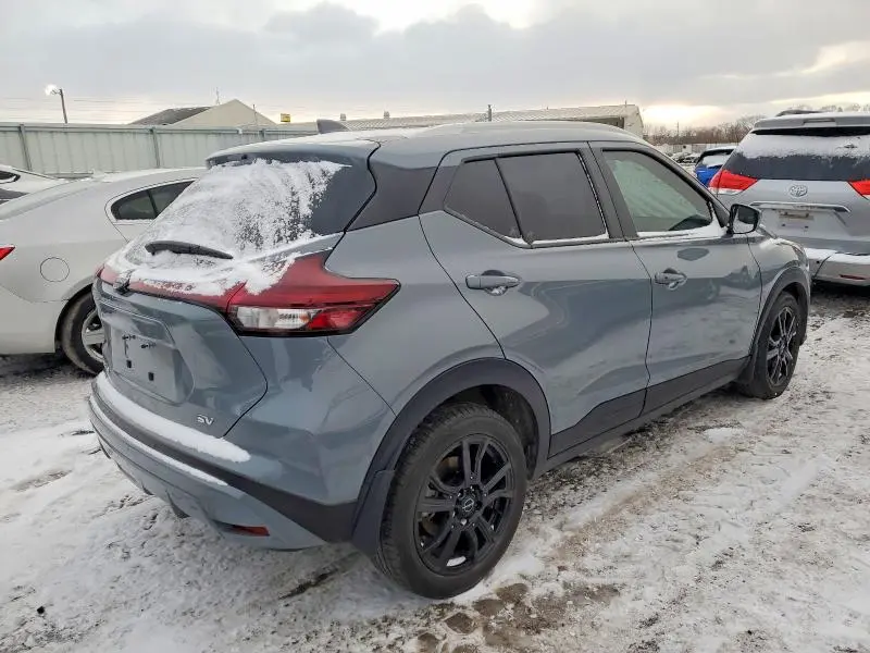2023 NISSAN KICKS SV  