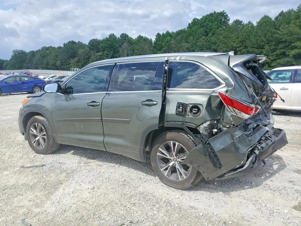2016 TOYOTA HIGHLANDER XLE  