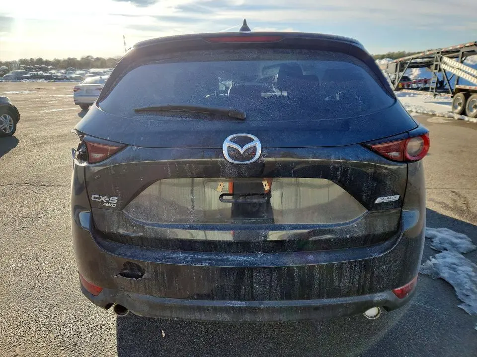 2018 MAZDA CX-5 TOURING  