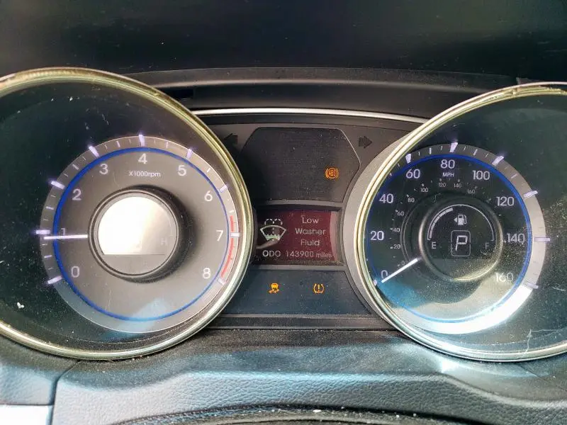 2013 HYUNDAI SONATA SE  