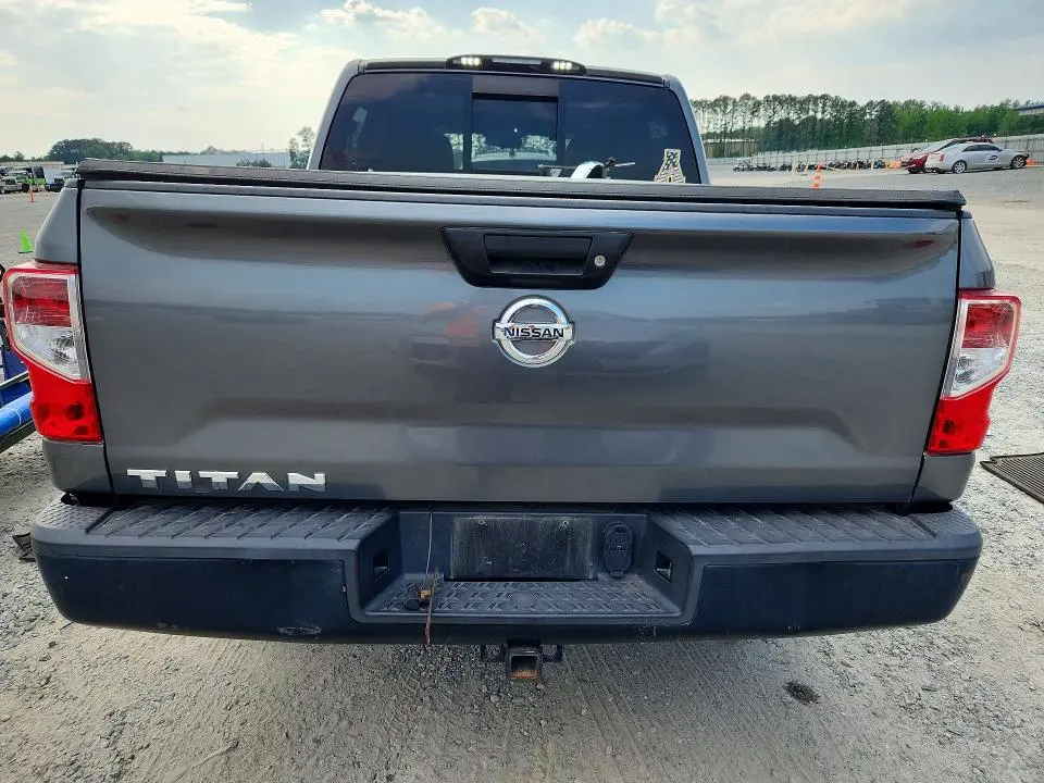 2017 NISSAN TITAN S  